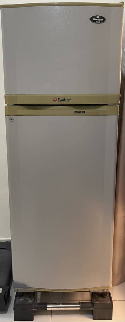 Dawlance fridge for sale