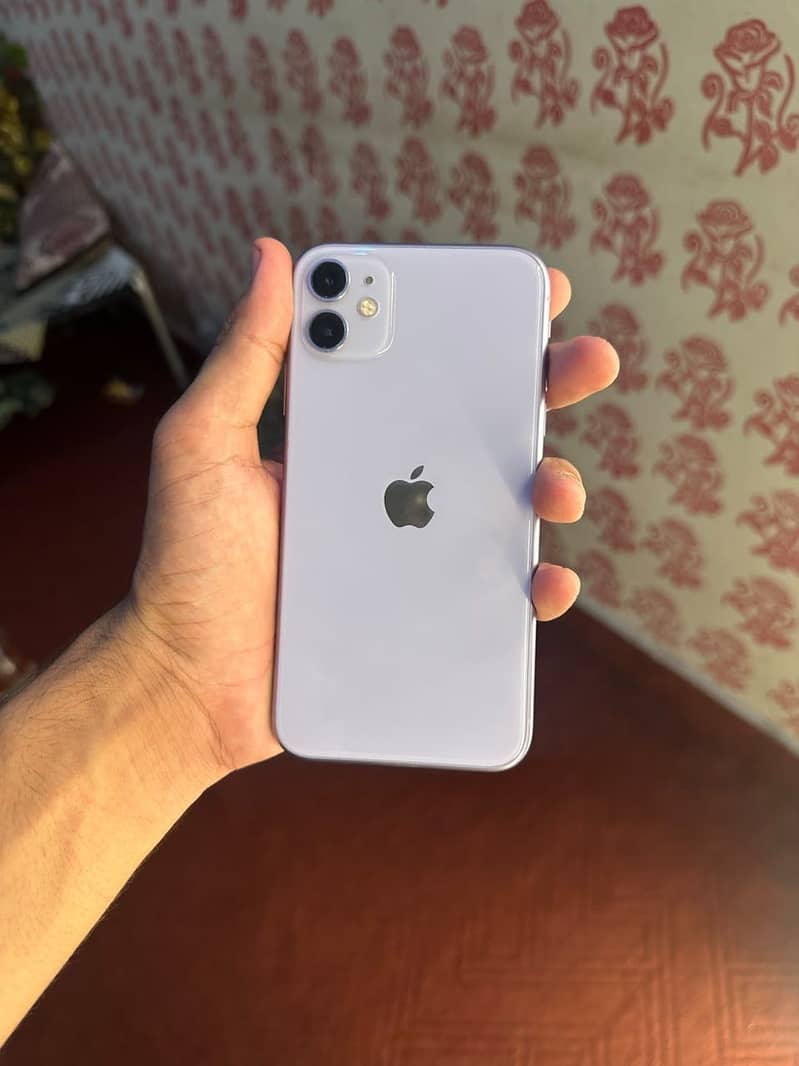 Apple iPhone 11 3