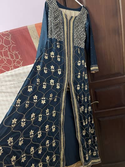 Open silk maxi