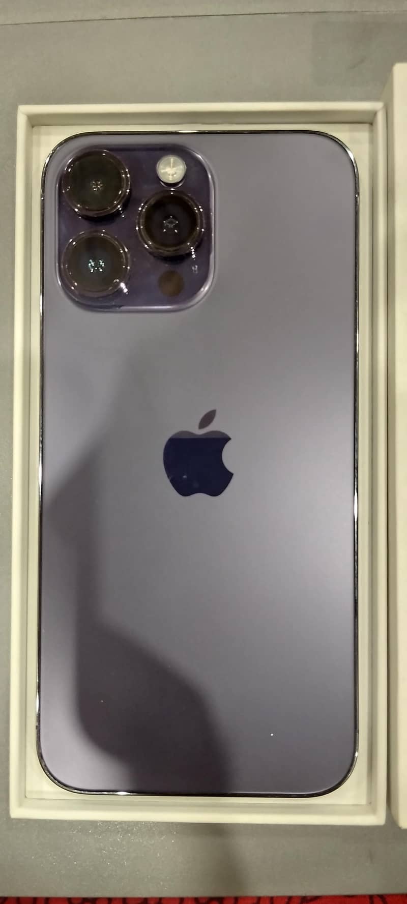Apple iPhone 14 Pro Max 1