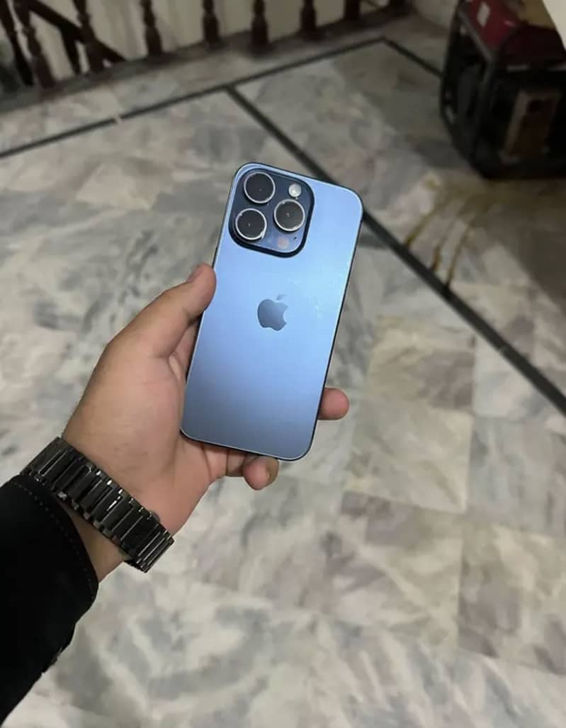 Apple iPhone 15 Pro 7