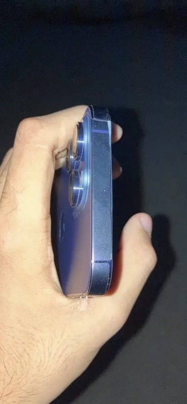 Apple iPhone 14 Pro Max 6