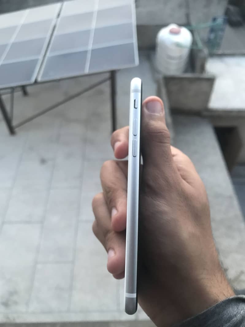 Apple iPhone SE sim working 2