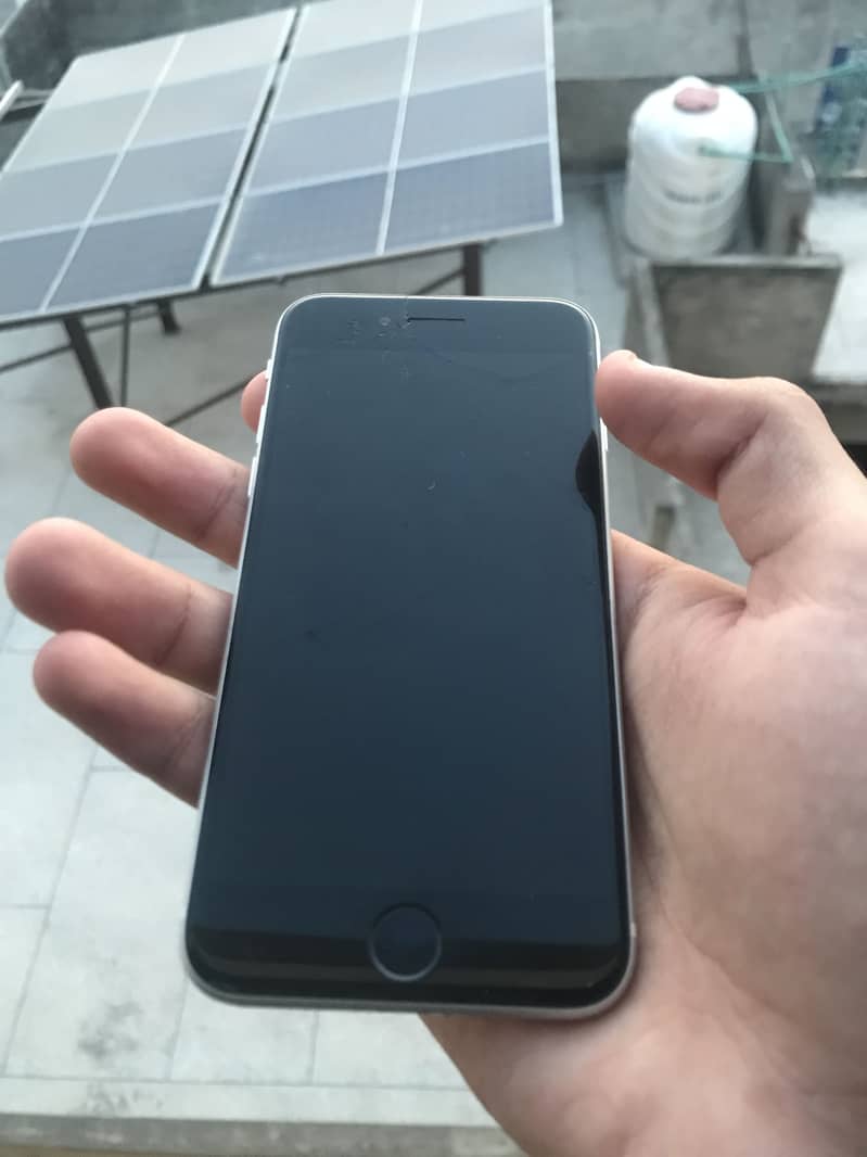 Apple iPhone SE sim working 4