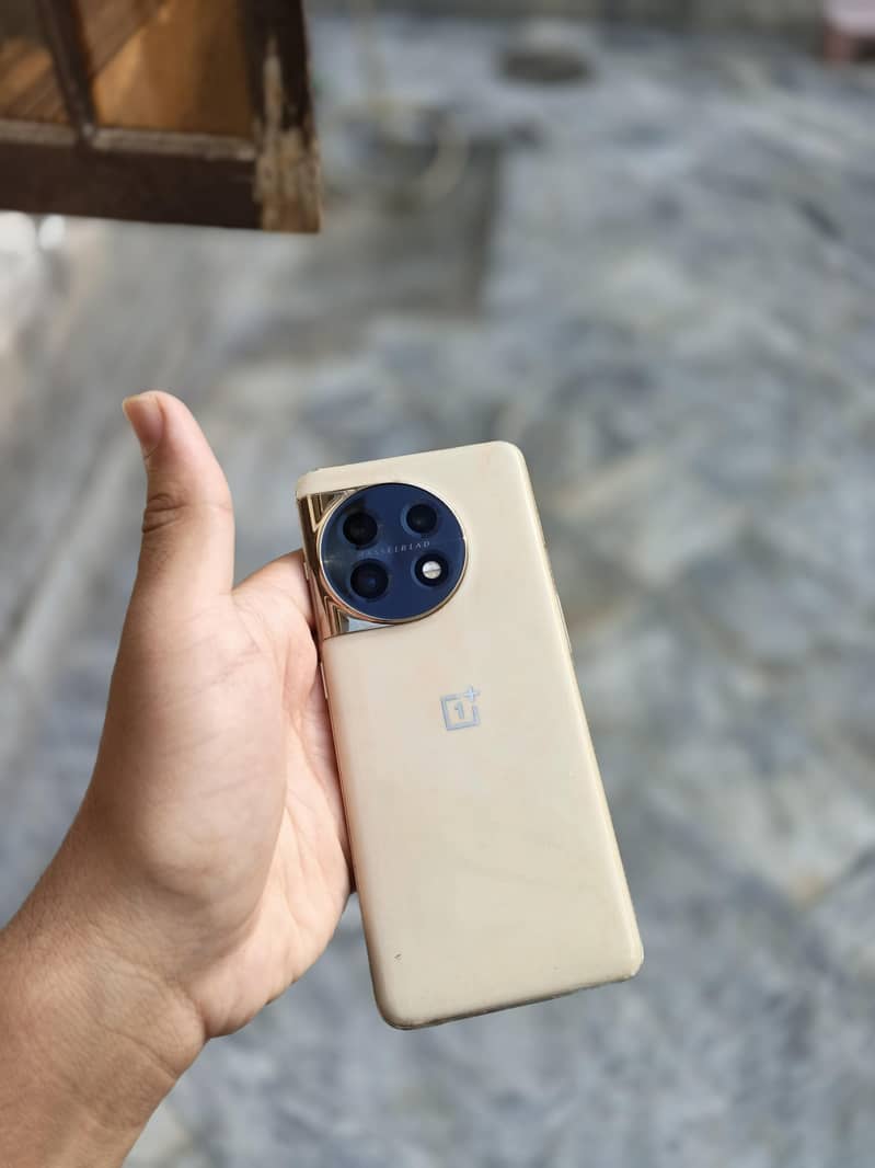 One Plus 11 2