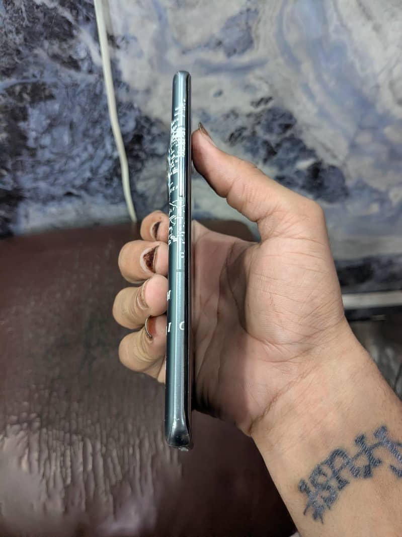 One Plus 11 5G 8