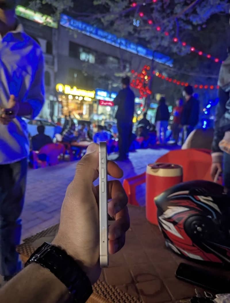 Apple iPhone 13 mini 5