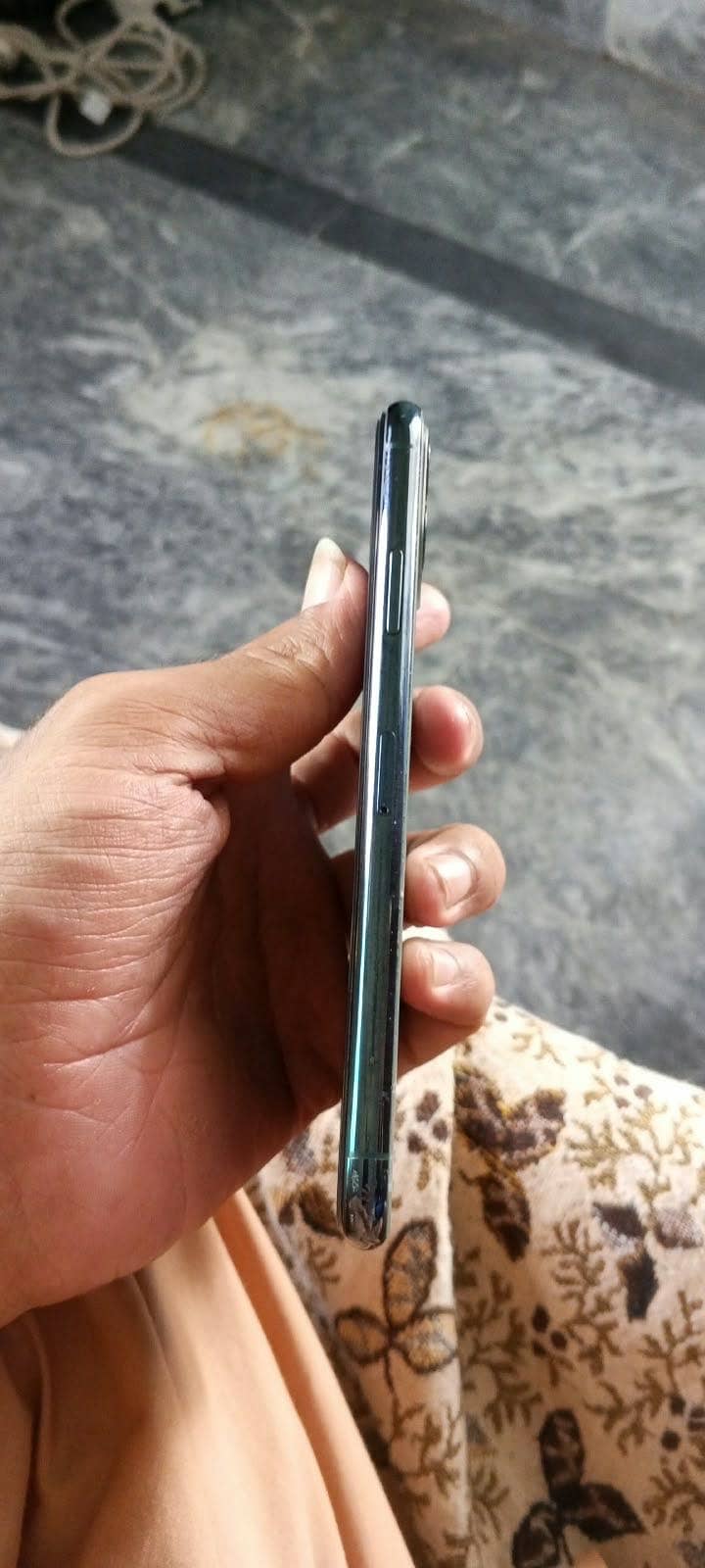 Apple iPhone 11 Pro Max 3