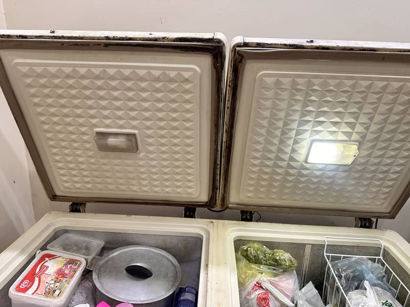 Dawlance Double Door Deep Freezer | Perfect Working Condition 2