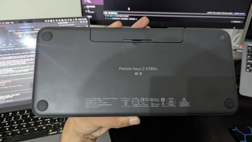Logitech pebble 2 K380s 1