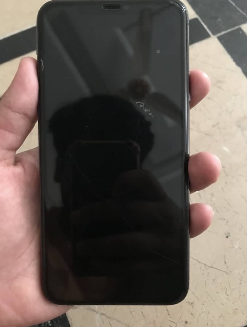 Apple iPhone 11 Pro Max 3