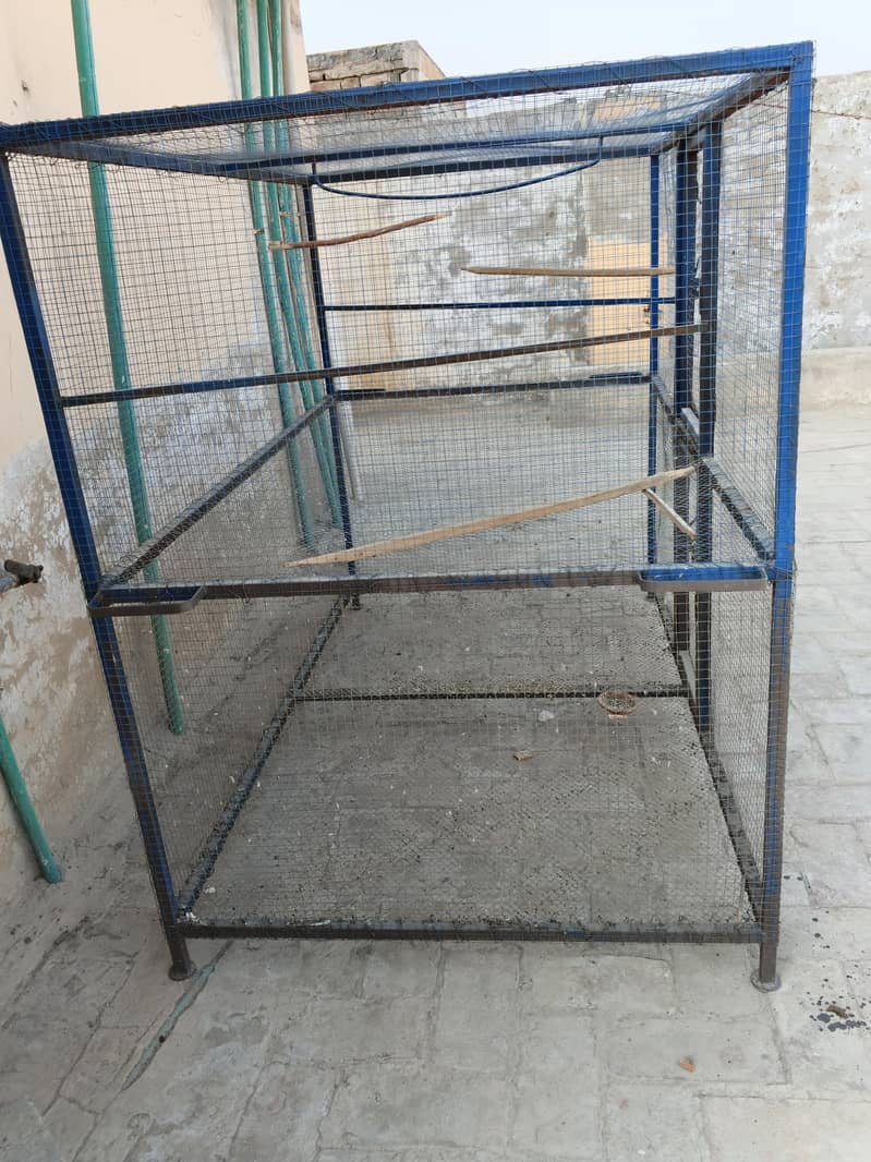 King Size Cage. . . 3