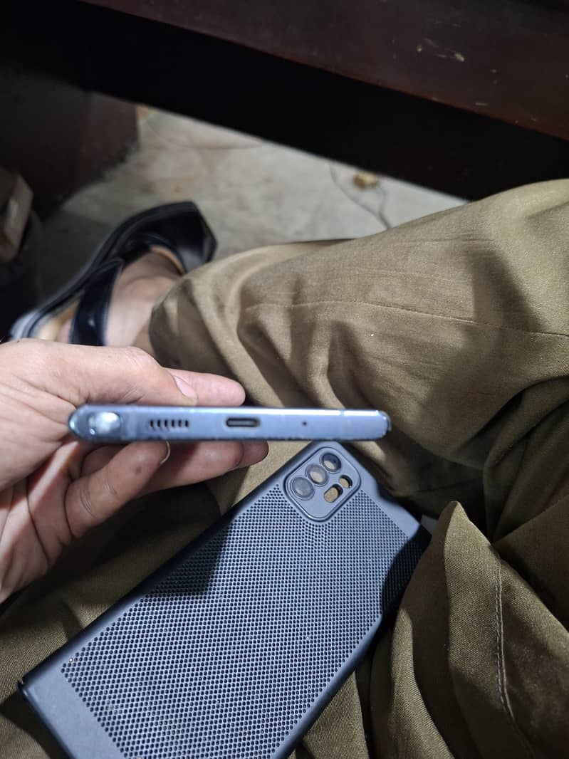 Samsung Mobile Note 10 Plus 4