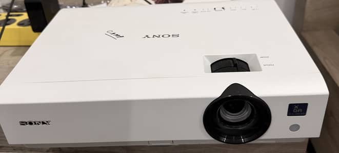 Sony Projector VPL- DX100