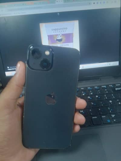 Apple iPhone 13