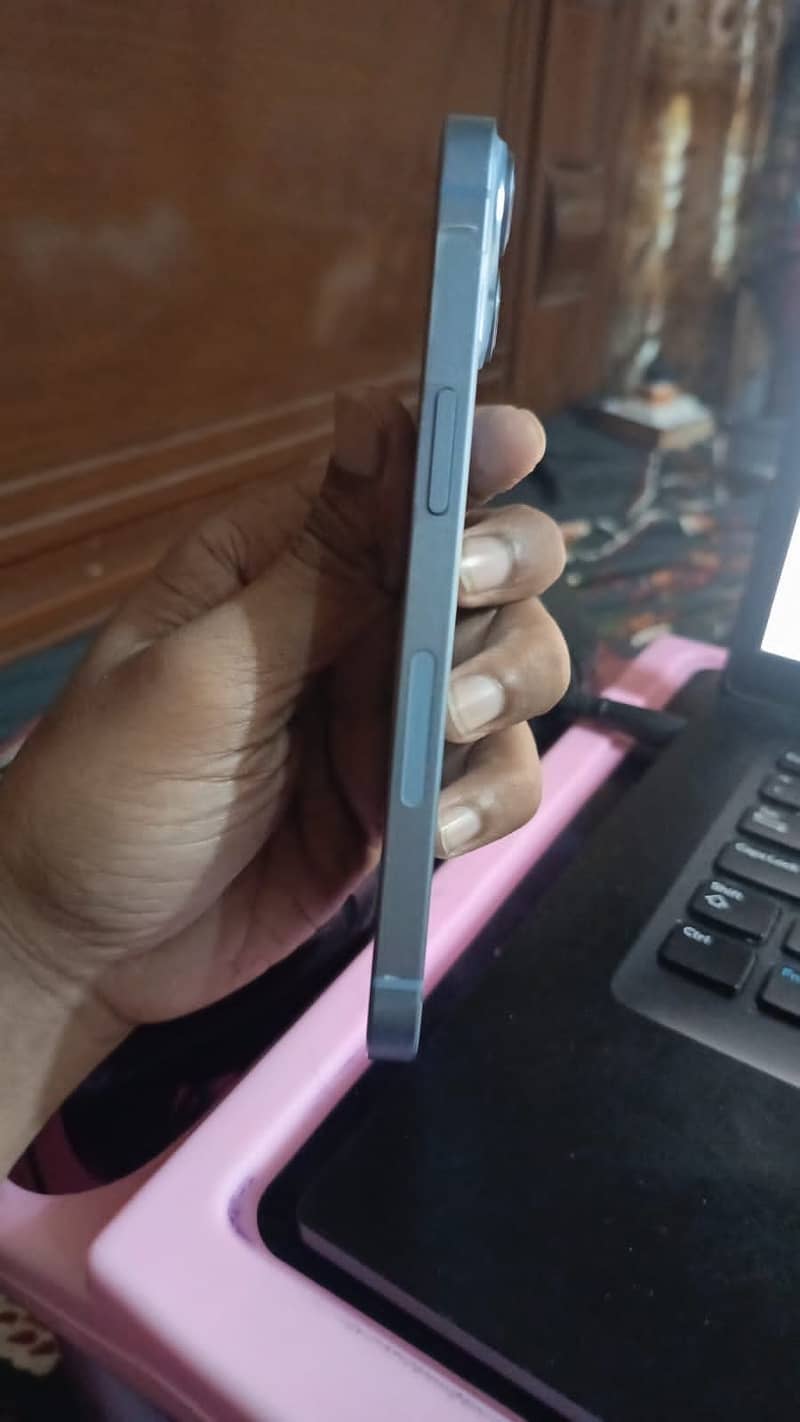 Apple iPhone 14 2