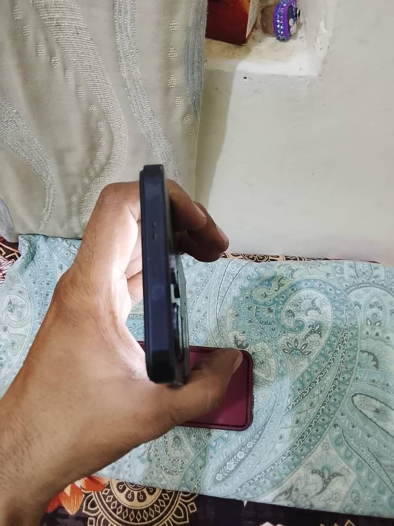 Infinix Note 30 7