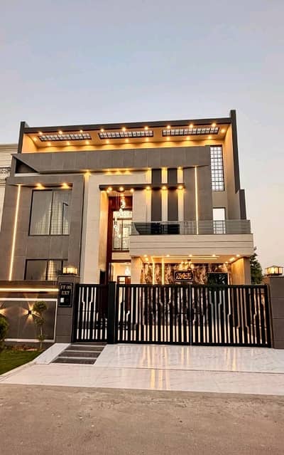 Prime Location 10 Marla House Is Available For sale In Citi Housing Society