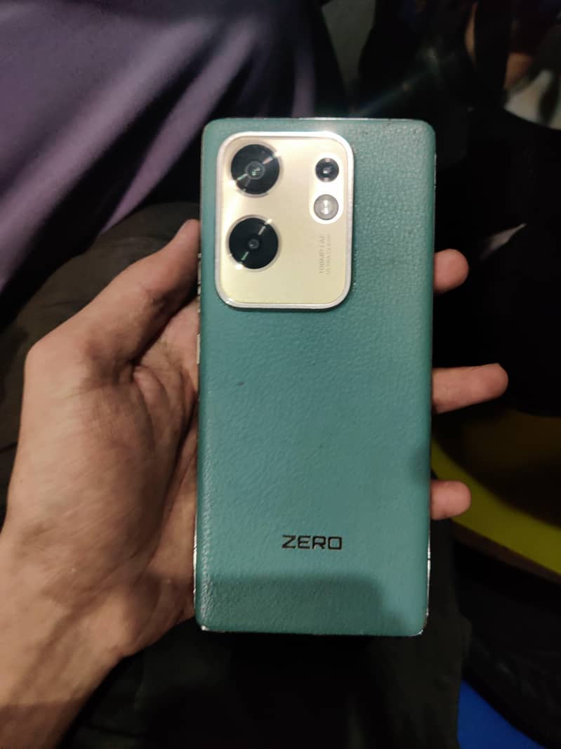 Infinix Zero 30 4