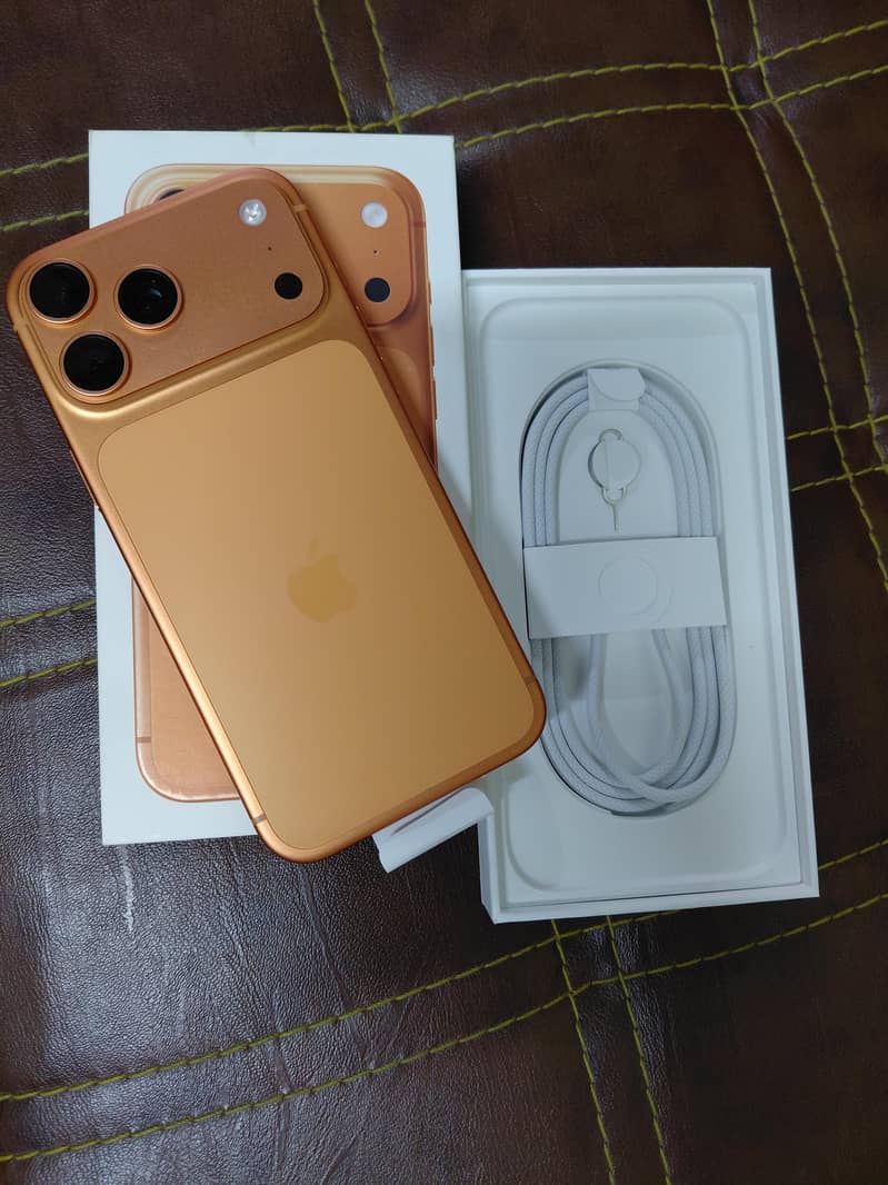 Apple iPhone 17 Pro Max 1