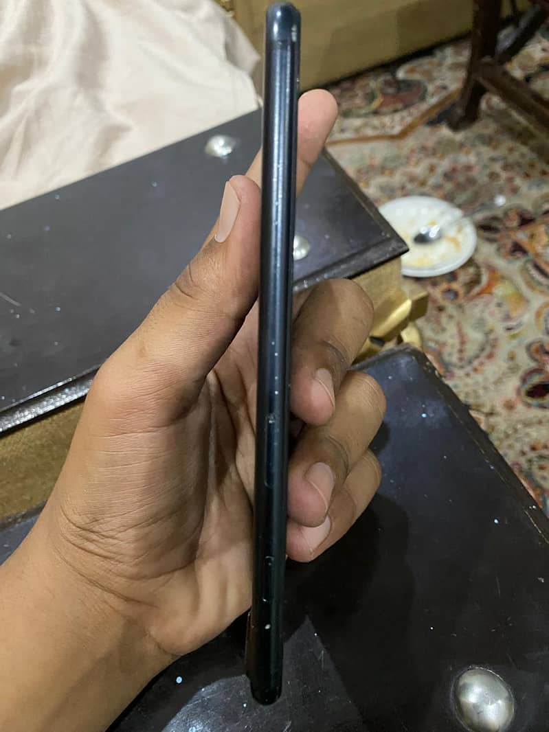 Apple iPhone 7 Plus 4