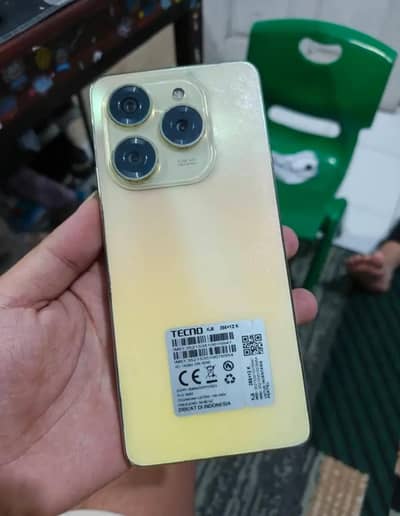Tecno Spark 20 Pro lush condition