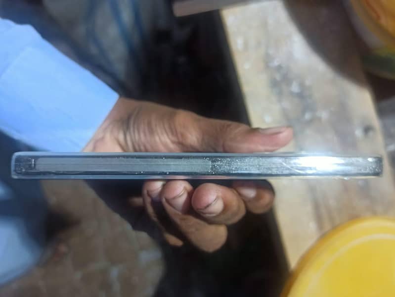 Tecno Spark 20 1