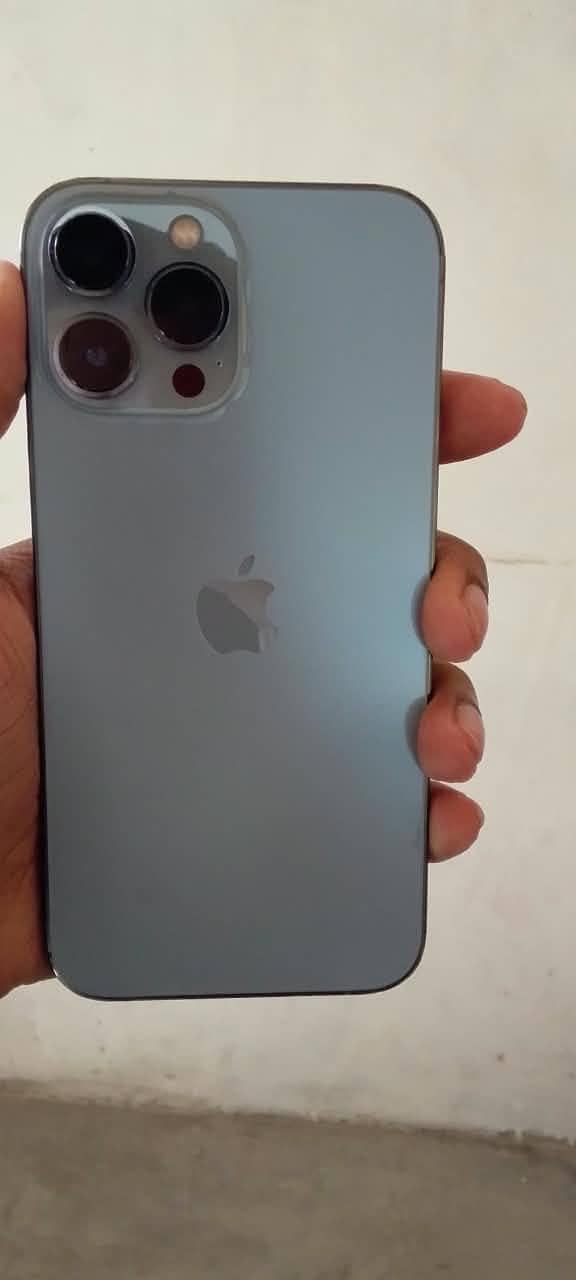 Apple iPhone 13 Pro Max 5