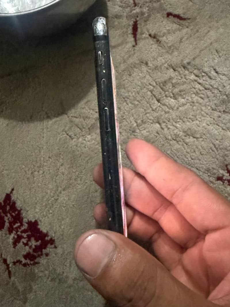 Apple iPhone 7 1