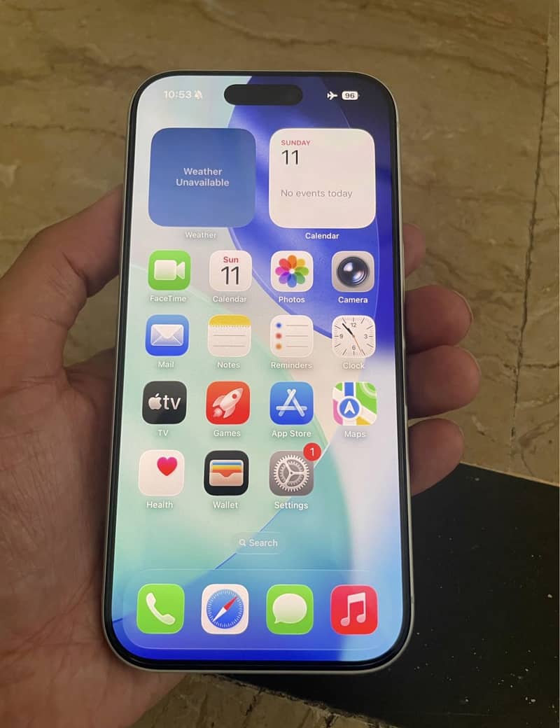 Apple iPhone 17 Pro Max 3