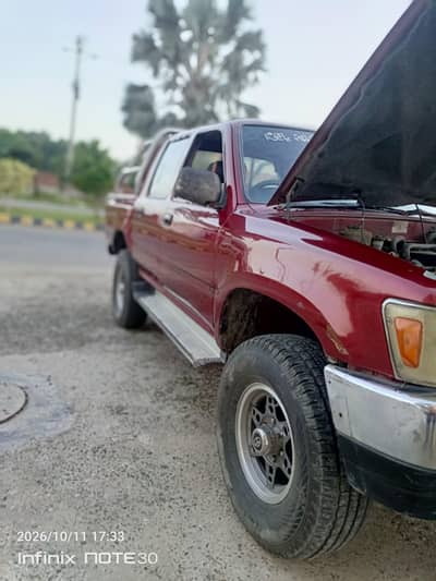 Toyota Hilux 1984