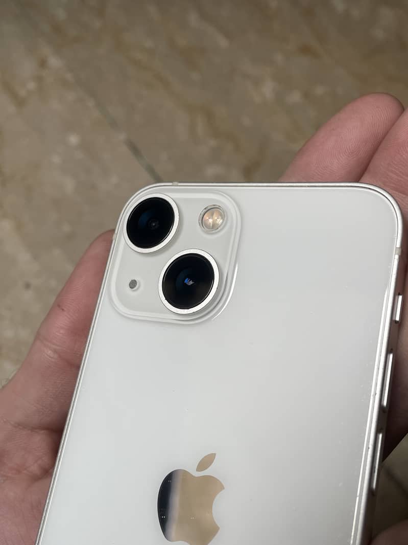 Apple iPhone 13 mini 1