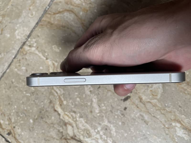 Apple iPhone 13 mini 2