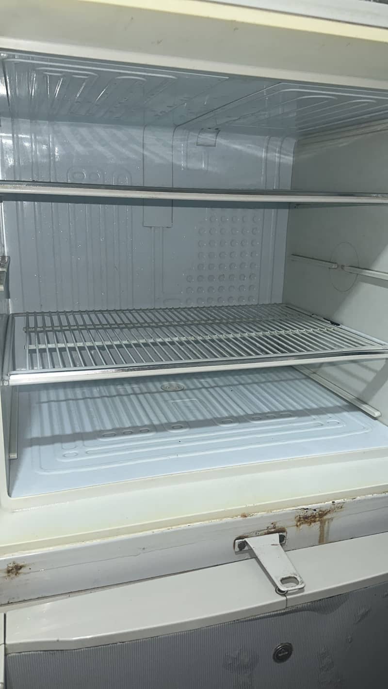 Dawlance fridge 5