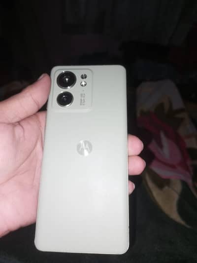 Moto edge 40