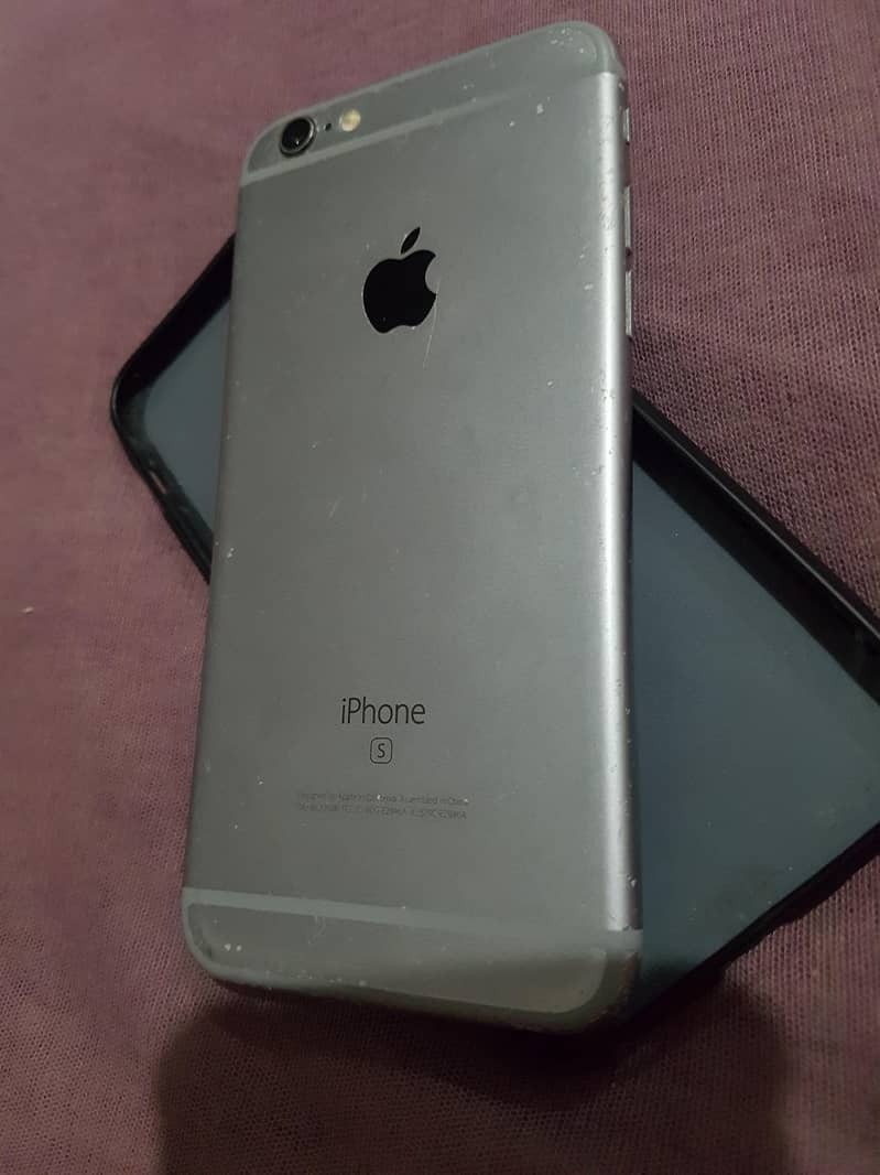Apple iPhone 6S 1