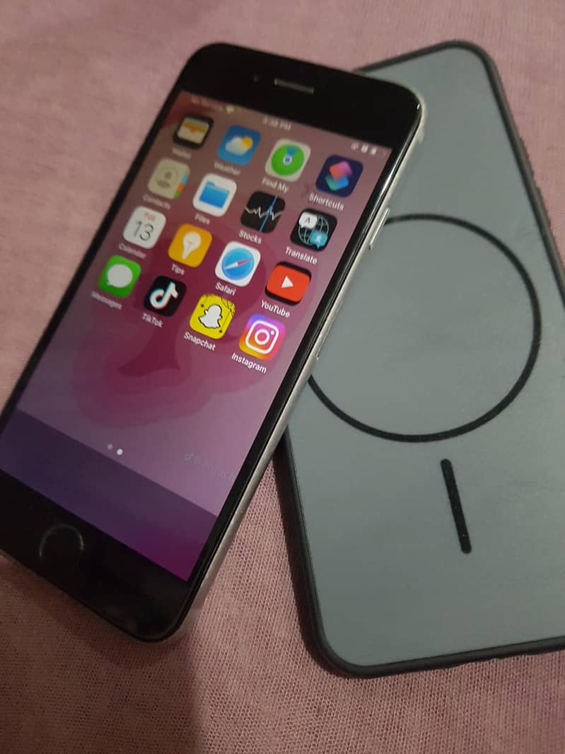 Apple iPhone 6S 3