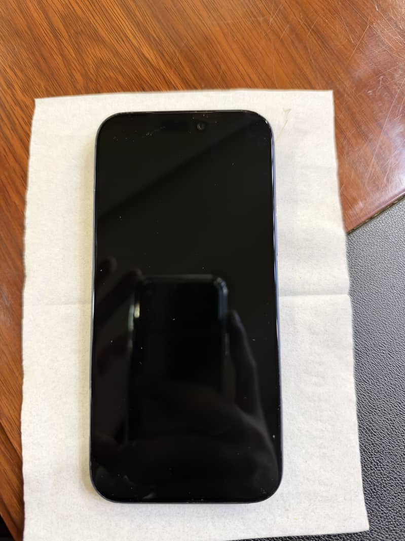 Apple iPhone 17 Pro Max 2