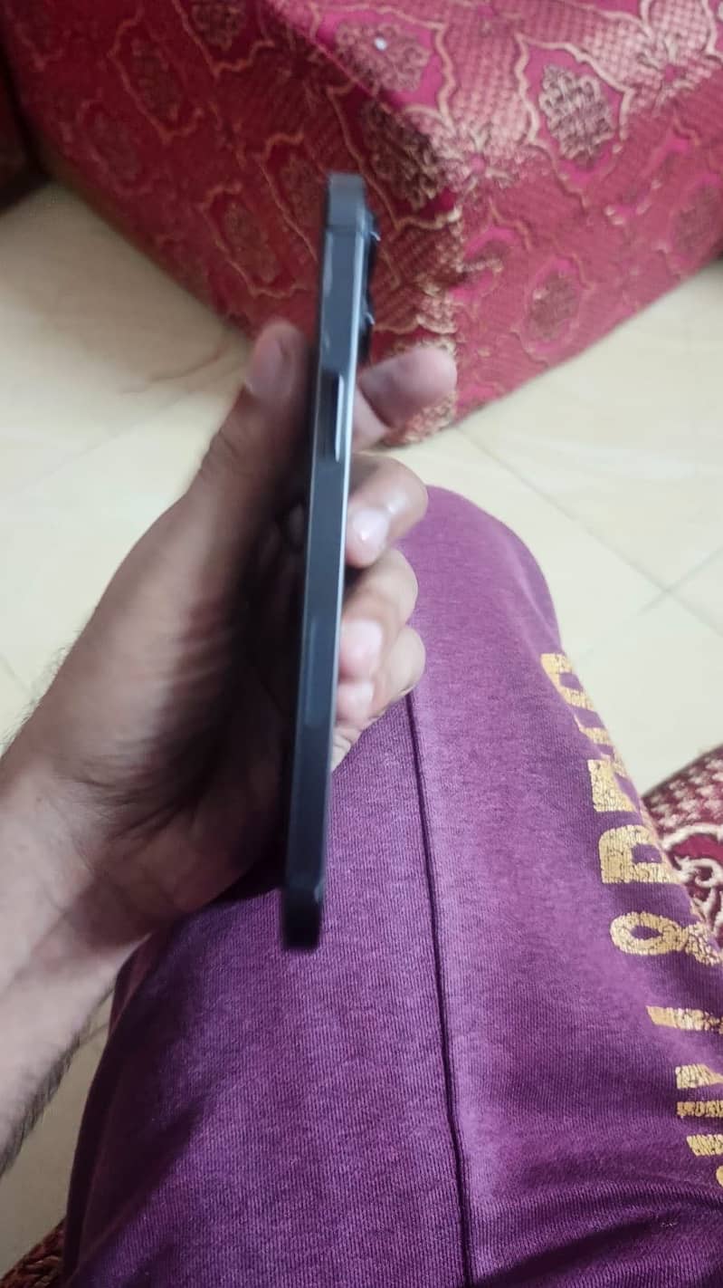 Apple iPhone 12 Pro Max 3