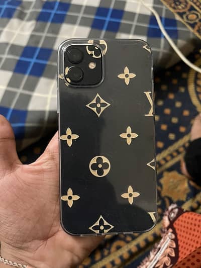 Apple iPhone 12