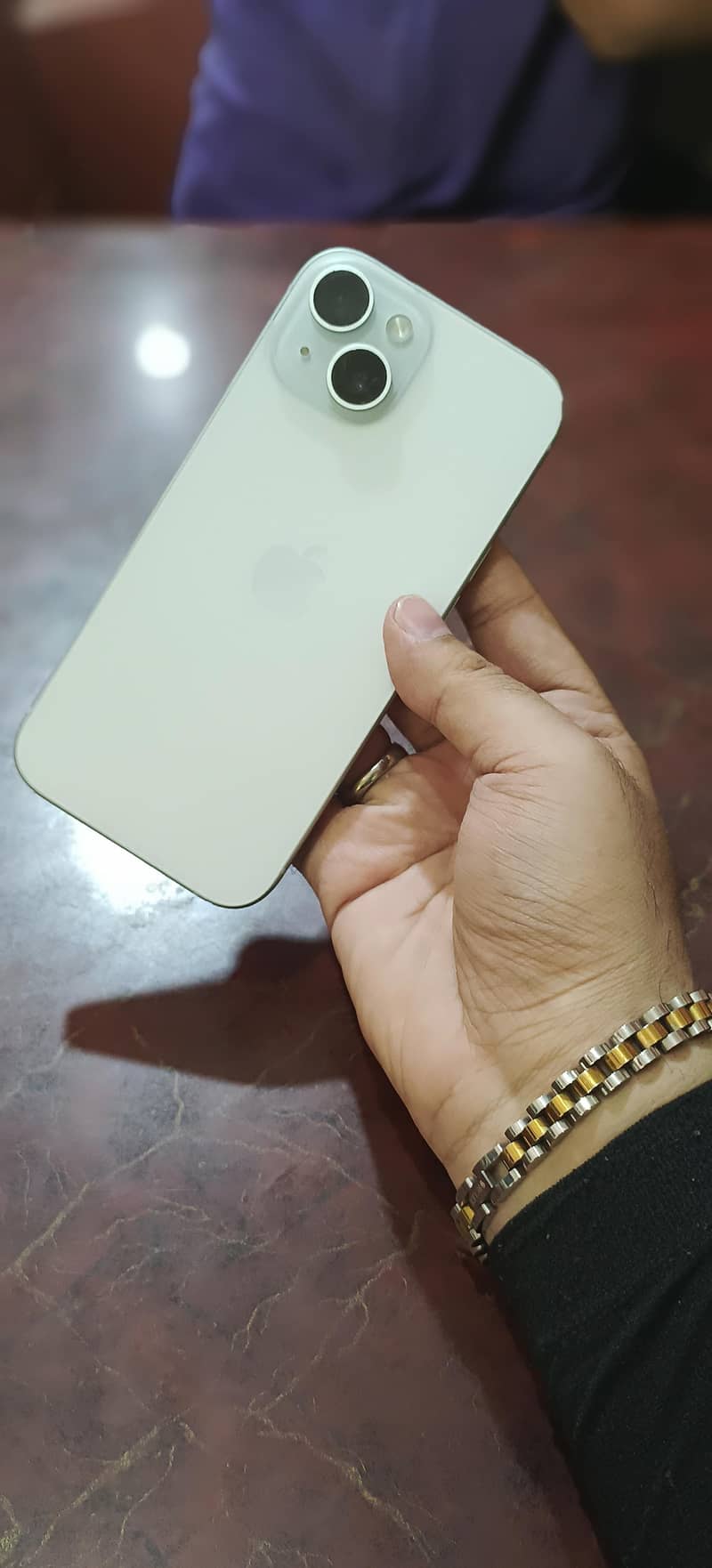 Apple iPhone 15 2