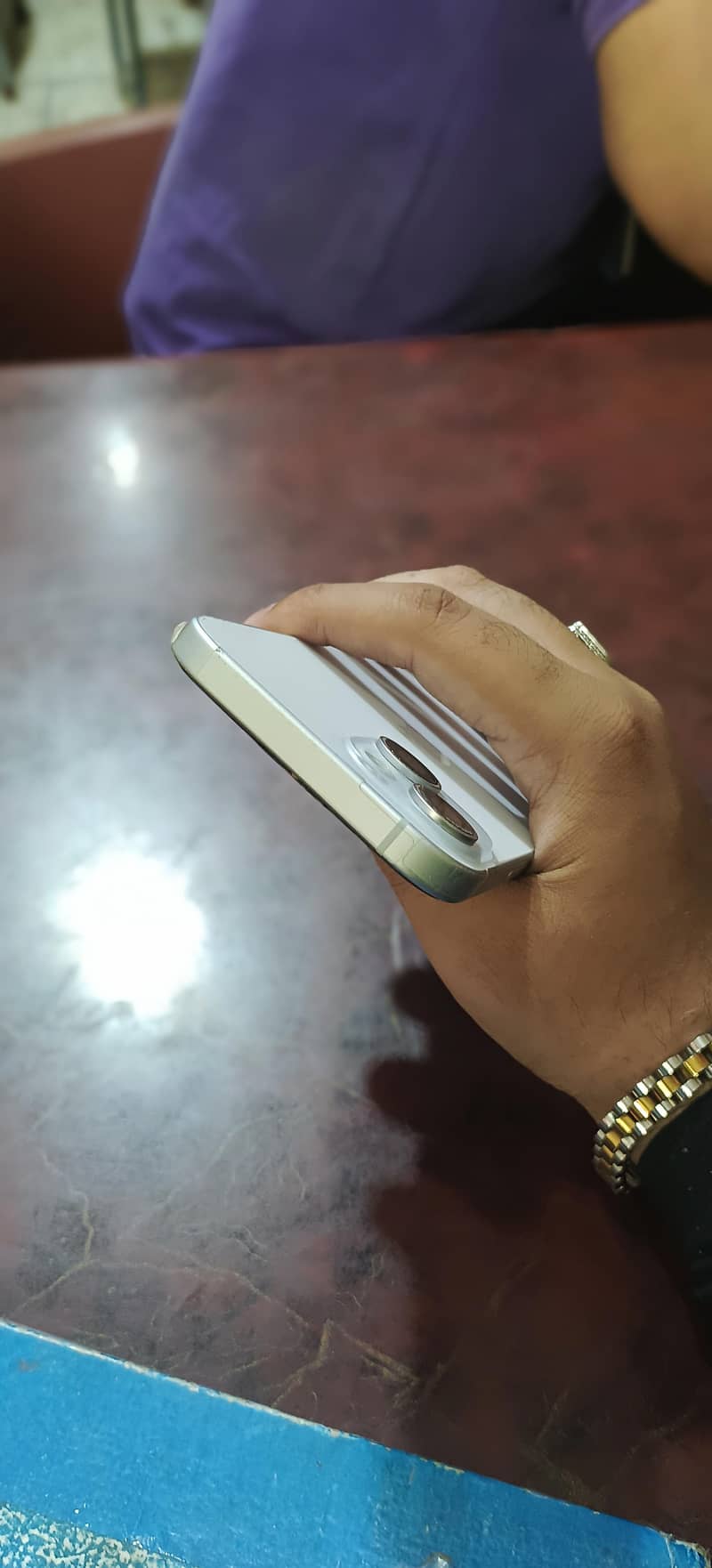 Apple iPhone 15 6