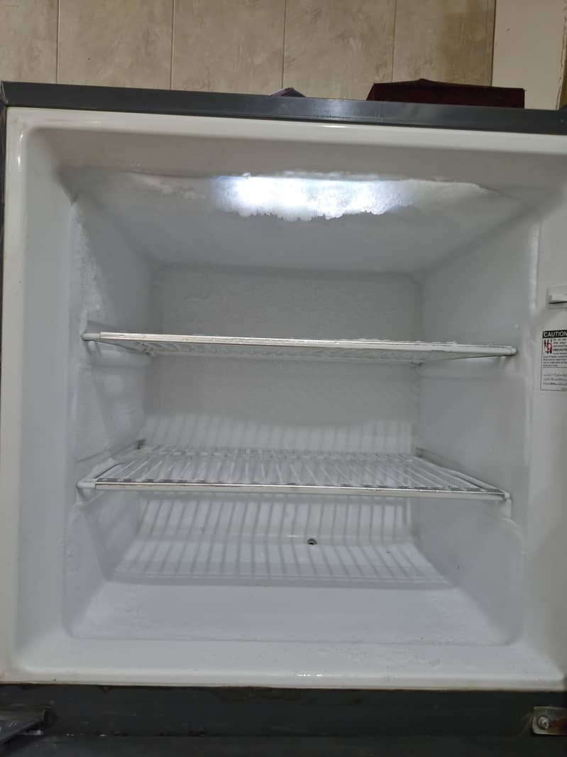 Gree Fridge 5
