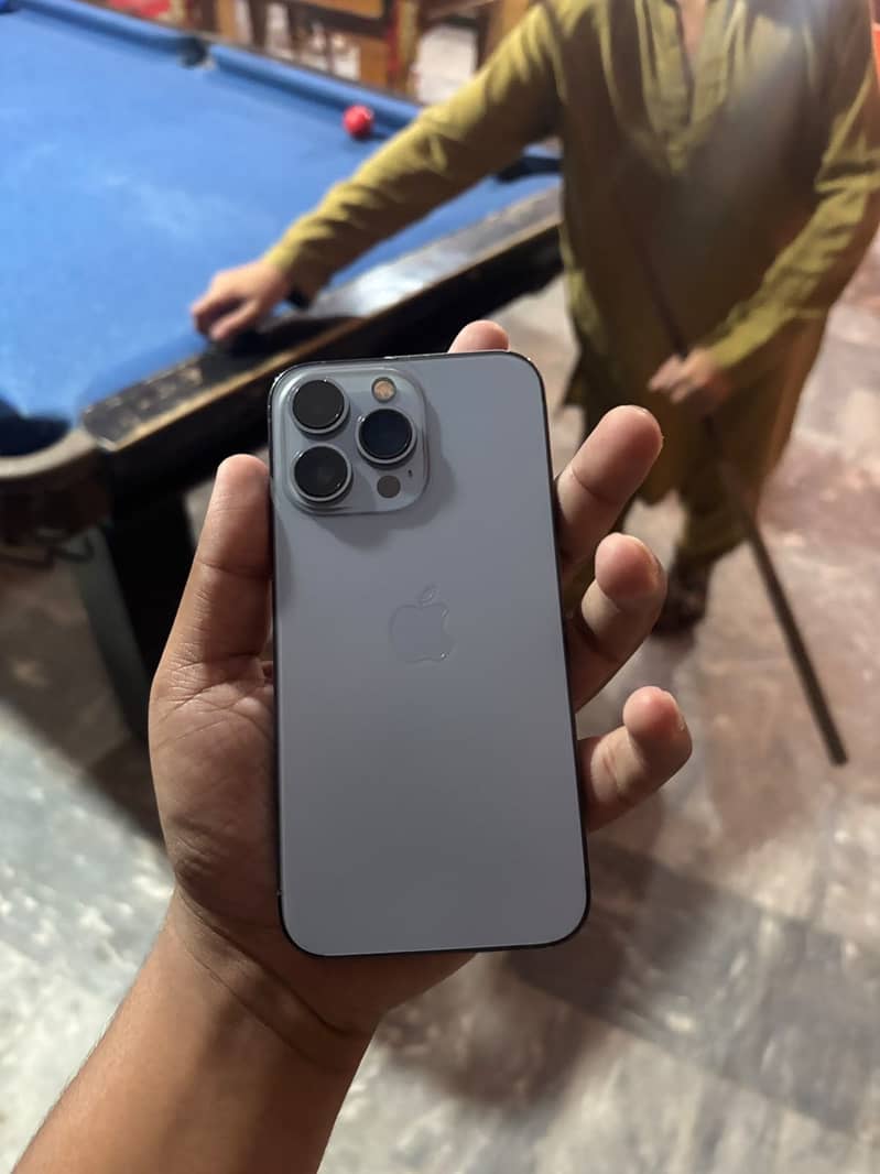 iPhone 13 Pro FU 1