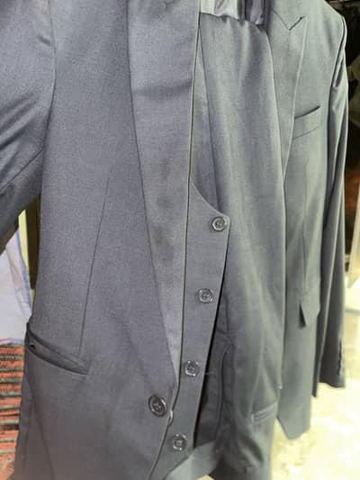 Grey color pant coat for sale all okay