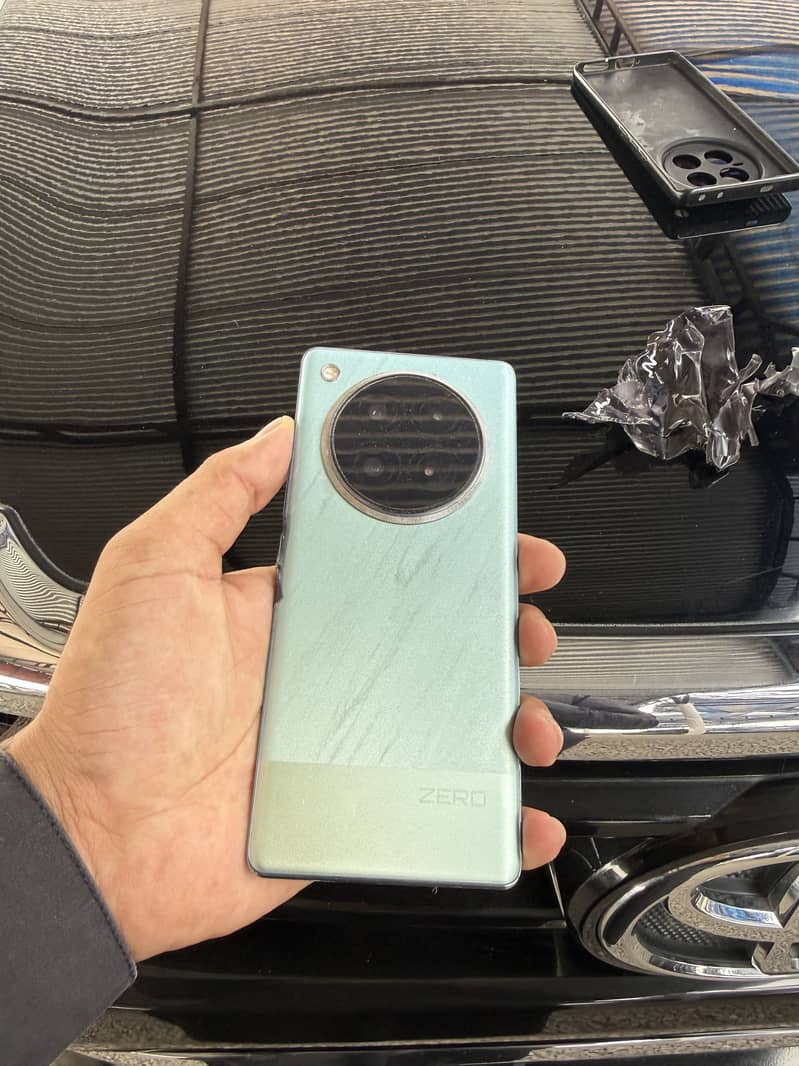 Infinix Zero 40 0