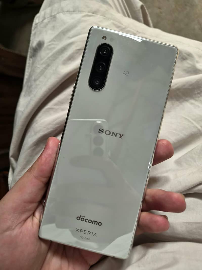 Sony 5 0