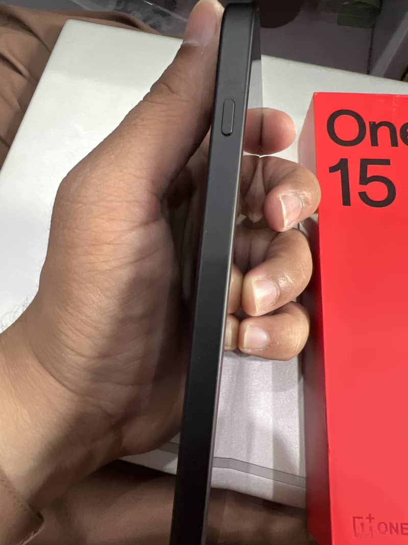 One Plus 15 16/512 1