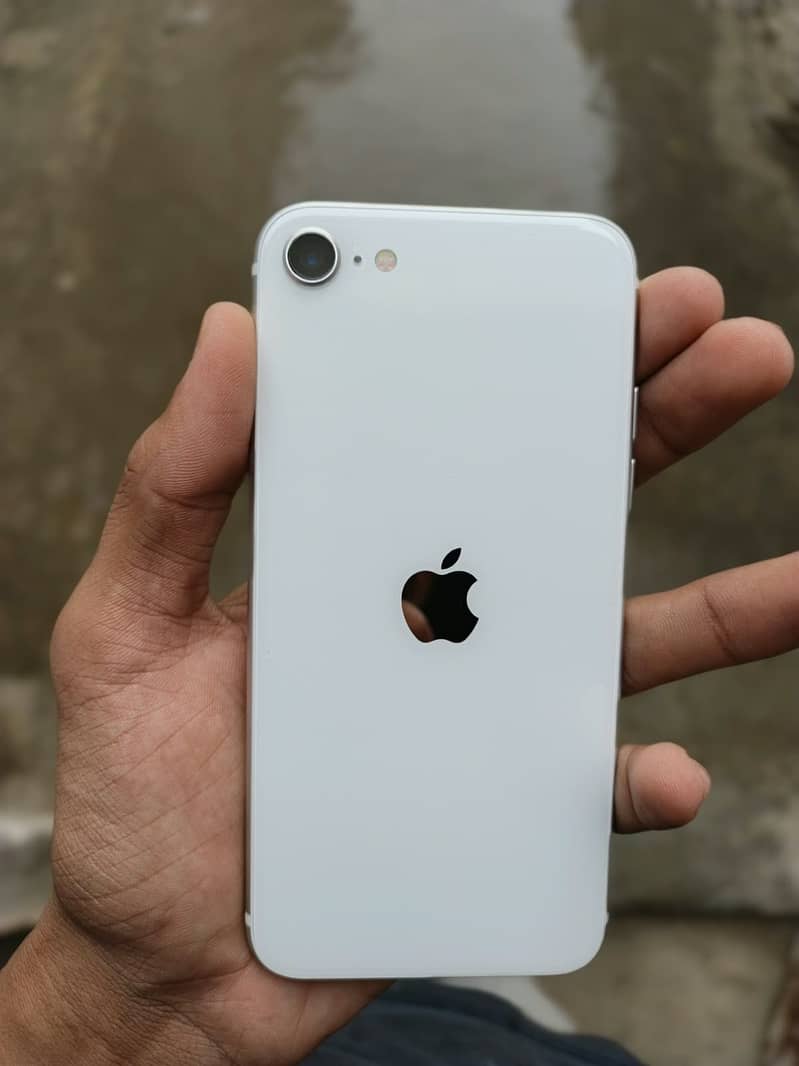 Apple iPhone SE 0