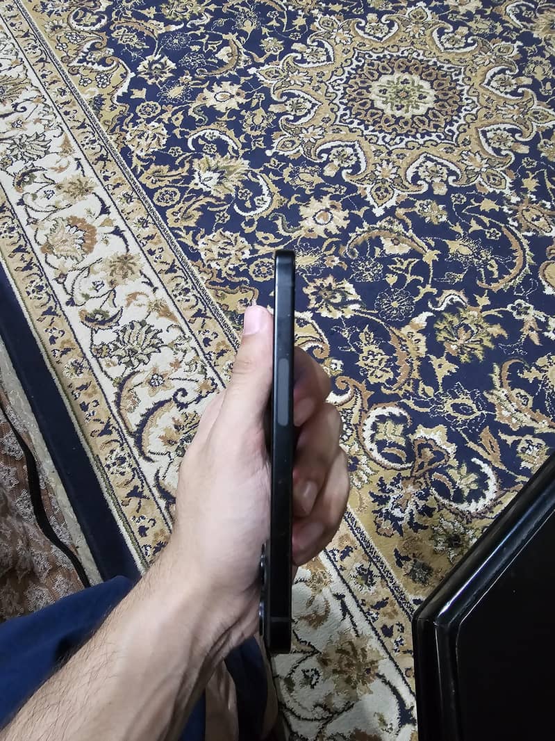 Apple iphone 15 jv 4